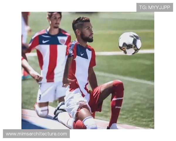 罗德里是否不可替代：战术核心与体系适配性分析