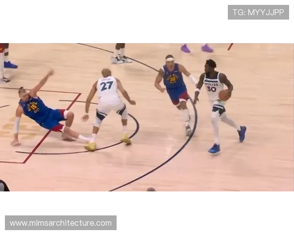 戈贝尔挡拆保护篮筐效率超越约基奇拉开防守差距